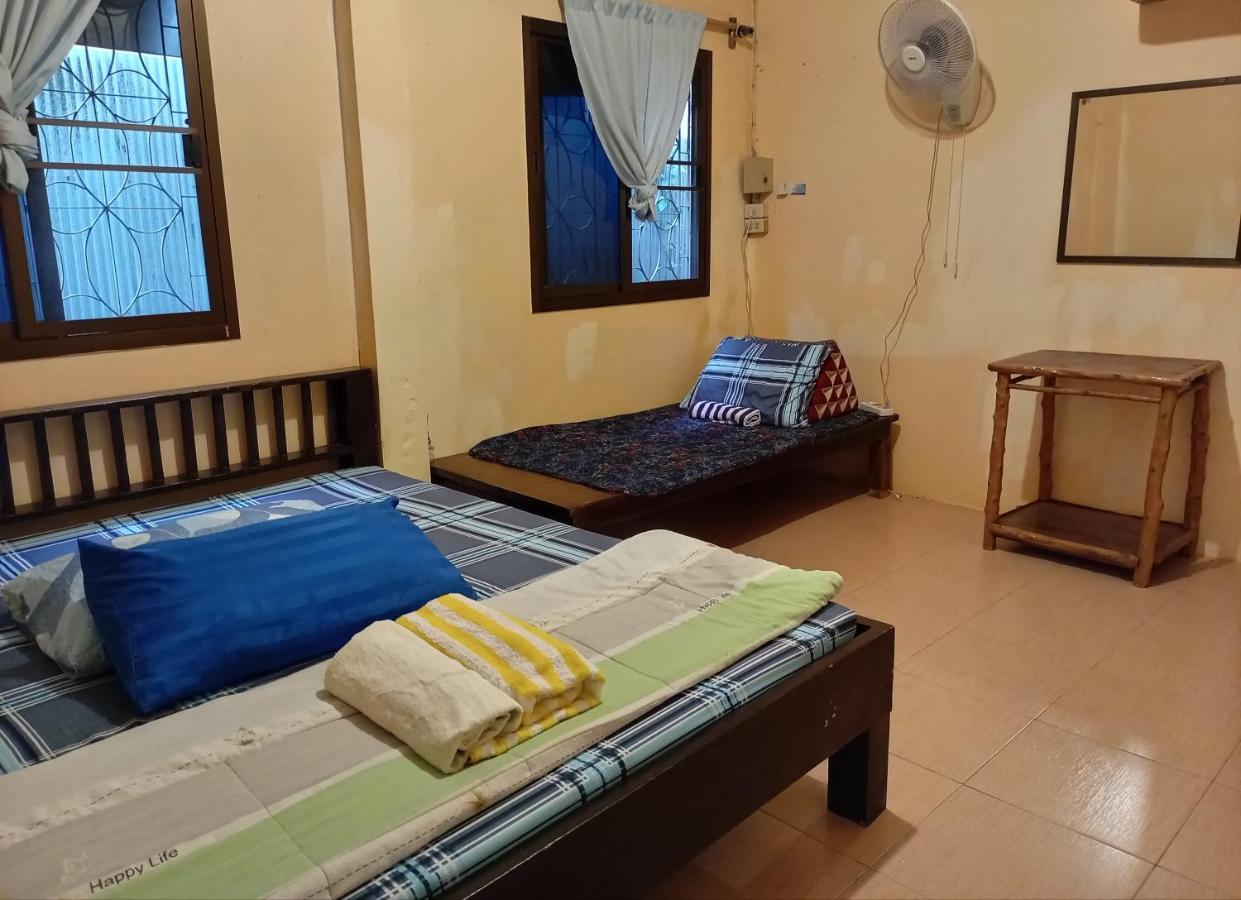Np Guesthouse Trat Exteriér fotografie